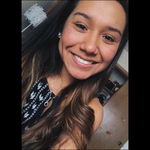 Meet your Posher, Samantha